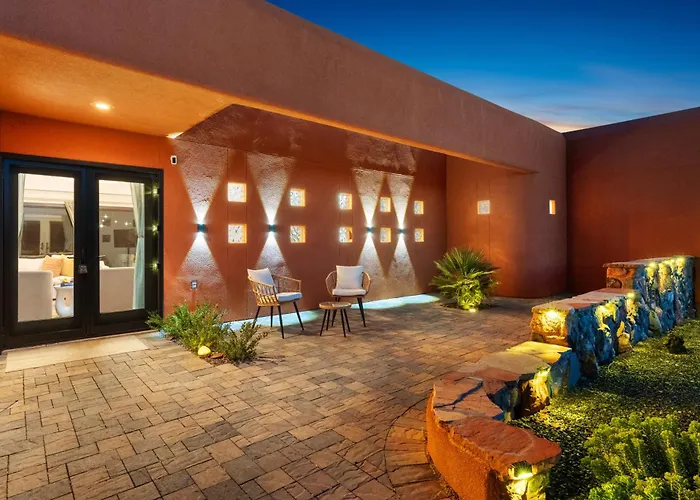 Lux Family Serenity, Hot Tub, King Suites, Trails, Views Sedona
